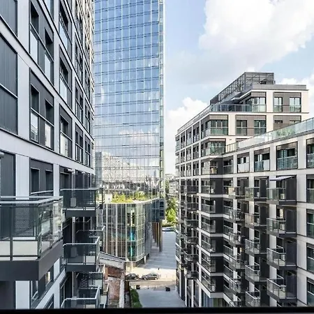 Mennica - One Bedroom Varsó