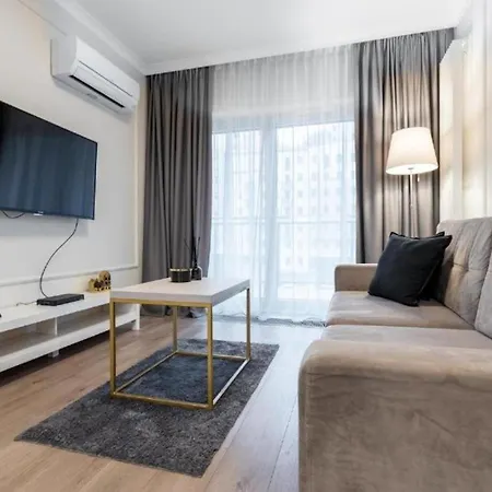 Mennica - One Bedroom Apartament Warszawa